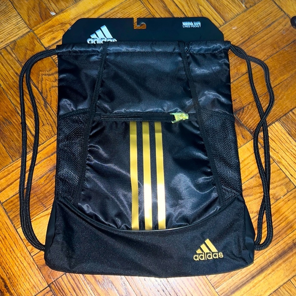 NWT adidas media lined pocket bag